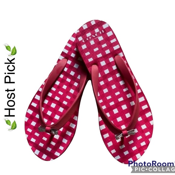 ✨Host Pick✨♦️Coach Flip Flops - Picture 1 of 4